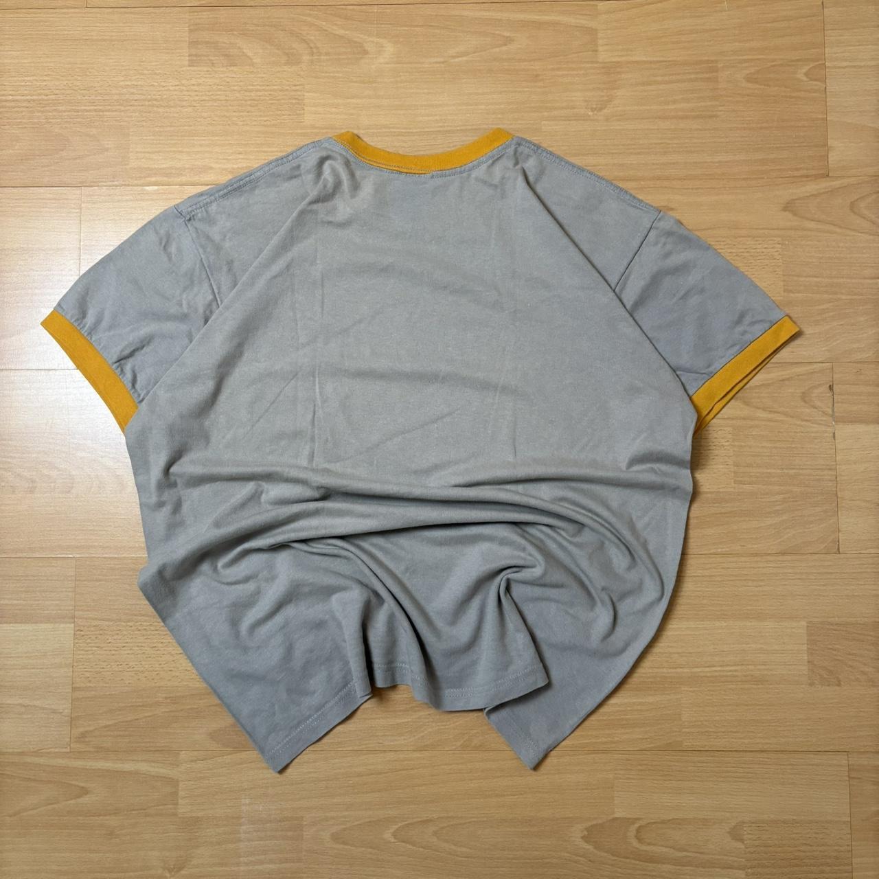 Vintage 00s Nike Tee